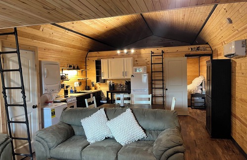 Douglass Cabin | Cozy 3-bedroom cabin in serene Douglass with WiFi, AC