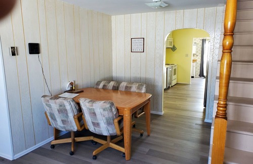 Phippsburg Cabin | Cozy 3 bedroom cabin 30 minutes from Steamboat Springs, Stagecoach Reservoir.