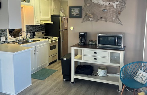 Assateague Pointe House | Cozy 3 Bedroom Home - Bay views & Multiple pools