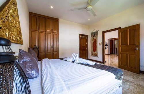 Nong Kae Villa | Cozy 3 Bedroom Pool Villa Close to Town CV3L