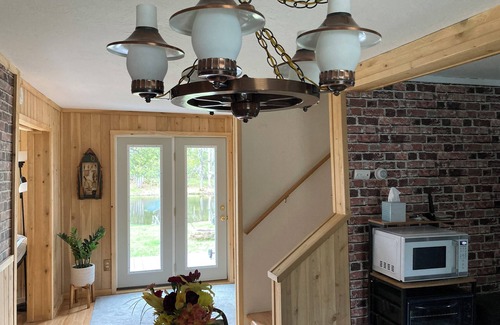 Sinclair House | Cozy 3 Bedroom Waterfront Camp with Nearby Trails