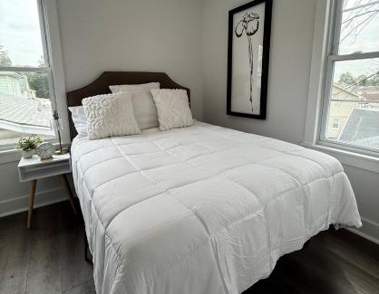 Vauxhall Apartment | Cozy 3 Bedrooms- 10 mins EWR airport and 30 mins NYC