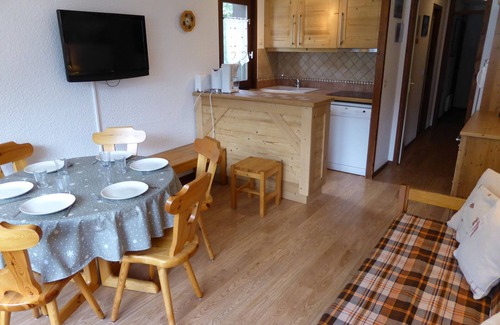 Les Contamines-Montjoie Apartment | Cozy 3-Room Apartment for 6 with Balcony, Near Ski Lifts - Les Contamines-Montjoie