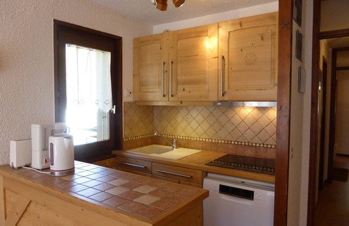 Les Contamines-Montjoie Apartment | Cozy 3-Room Apartment for 6 with Balcony, Near Ski Lifts - Les Contamines-Montjoie