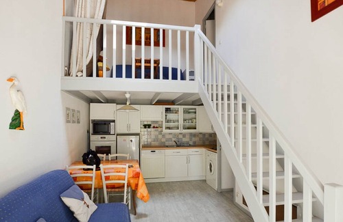 Les Mathes House | Cozy 3-Room House 1km from Beach – 6 Guests, Terrace, BBQ, Parking, WiFi - La Palmyre
