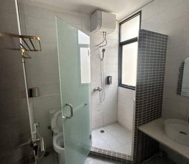 Banda Aceh House | Cozy 3BD Home w AC & Netflix