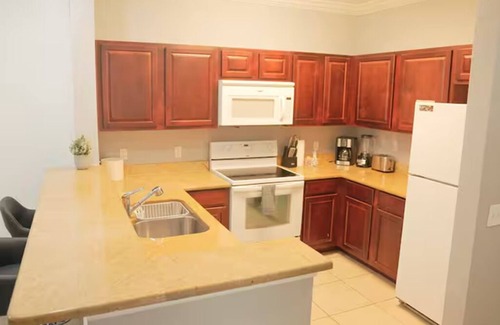 Reunion Condo | Cozy 3bed, 2bath condo at the exclusive Tuscana Resort, just minutes from Disney