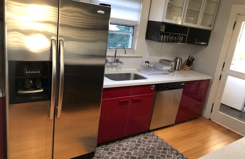 Downtown San Jose House | Cozy 3BR -2BA English Cottage in Downtown San Jose, CA Silicon Valley