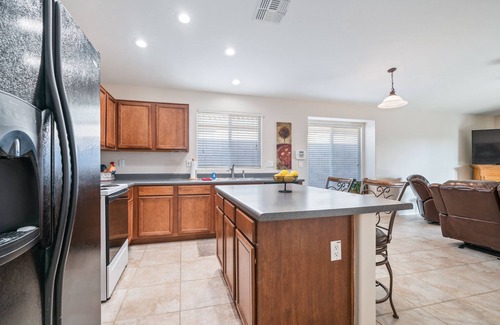 Alta Mesa House | Cozy 3BR, 2BA house in a quiet, gated Alta Mesa Community.
