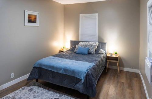 Hillsdale House | Cozy 3BR Haven