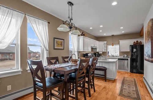 Leadville House | Cozy 3BR Mt Elbert Views, Near Mineral Belt Trail