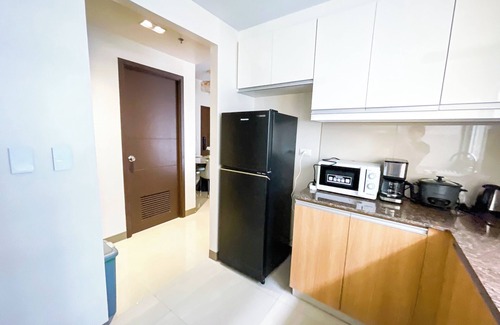 Tambo Apartment | Cozy 3BR near Airport and Okada, Solaire II Infinity Pool