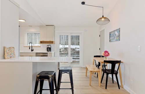 Orchard District House | Cozy 3BR Retreat in Midtown Bend