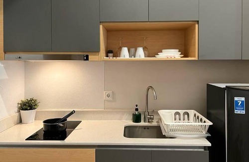 Jakarta Apartment | Cozy 3BR Suite at Taman Anggrek