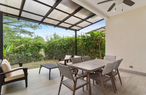 Villarreal House | Cozy 3BR Townhouse Near Tamarindo-2 Pool&More