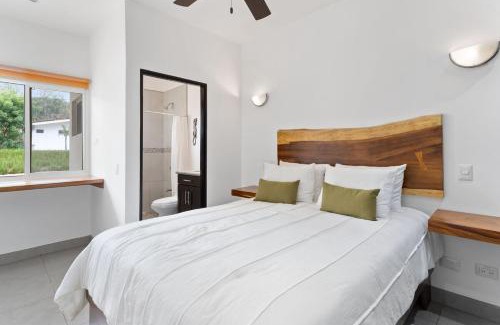 Villarreal House | Cozy 3BR Townhouse Near Tamarindo-2 Pool&More