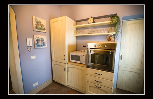 Chianni Cottage | Cozy 4 bed Italian cottage in central Tuscany