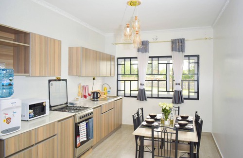 Nakuru County Apartment | Cozy 4 bedroom all master ensuite furnished retreat with garden in Nakuru, Kenya