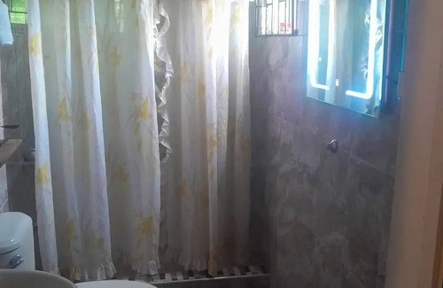 Portmore Apartment | Cozy 4-bedroom apartment in enchanting Portmore with WiFi, AC