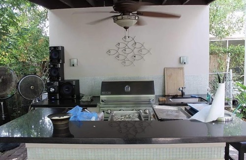 The Roads Villa | Cozy 4 bedroom Villa in the heart of Miami