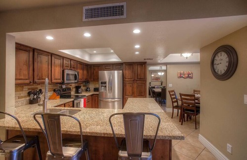 Sunset Ridge House | Cozy 4-BR home near Kierland with heated pool