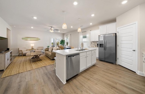 Port St. Joe House | cozy 4BR | Pool | Bikes + Golf Cart | Beach Access