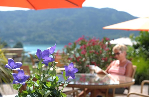 Poertschach am Woerthersee Apartment | Cozy apartment for 2 people, on a hill above Lake Wörthersee