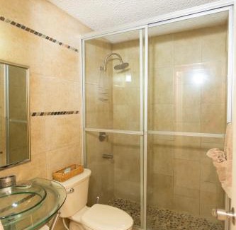 Eden Gardens Apartment | Cozy Accommodations