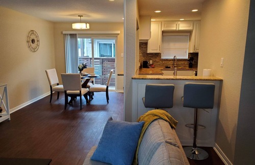 North Houston Apartment | Cozy & Affordable 2BR unit w/pool-Great Location!