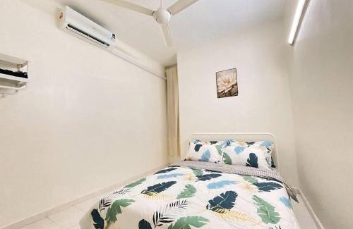 George Town House | Cozy AiZHome