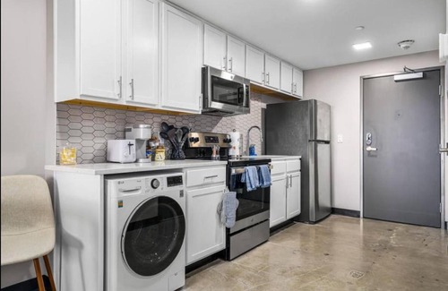 Five Points South Apartment | Cozy Alabama on 10th unit 220