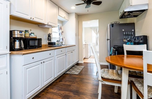 Lake Michigan Beach Cottage | Cozy and Clean. Perfect for couples and small families!