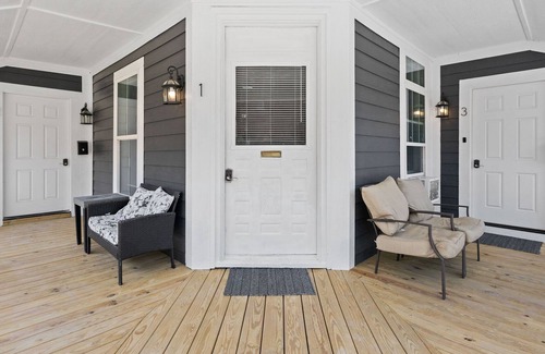 New Castle Apartment | Cozy and Cute 1 Bdrm!