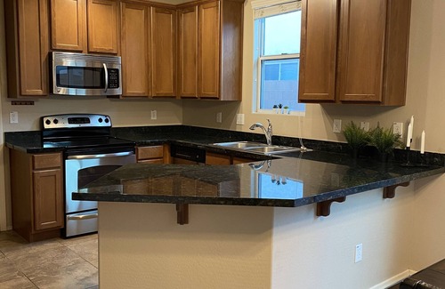 Gilbert House | Cozy and Cute 2 story home in Gilbert 3 bedrooms 2.5 baths 2 car garage