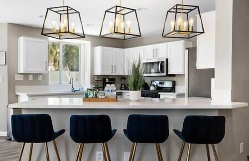 North Las Vegas Apartment | ❤️Cozy and Elegant 4BR Pool and Spa Las Vegas House