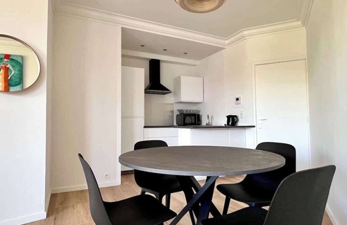 Liege Apartment | Cozy and fully equipped in the center of Liege 4 guests