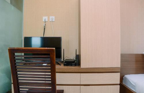 Depok Apartment | Cozy and Minimalist Studio Apartment at Saladdin Mansion By Travelio