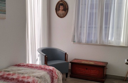 Paradiso Apartment | cozy and modern apartment 10 minutes walk from the center