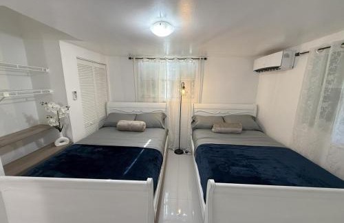 Coral Way Apartment | Cozy and Modern Studio Apartment