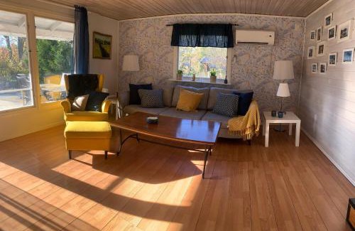 Herrang House | Cozy and Private 3-Bed House with bath Roslagen