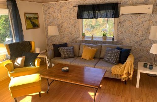 Herrang House | Cozy and Private 3-Bed House with bath Roslagen