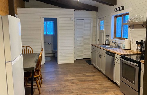 Gray Cabin | Cozy and private mountain retreat at the top of Laurel Mountain