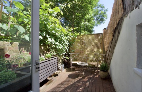 Dalston Apartment | Cozy and quiet 1 bed flat in central Dalston, East London