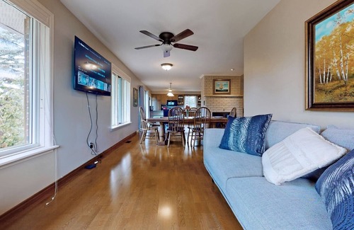 Gilford House | Cozy and Relax. A perfect place for a weekend escape from city.