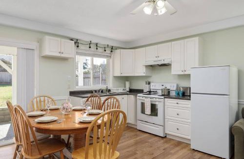 Regional District of Nanaimo House | Cozy And Relaxing Private Getaway Free Parking