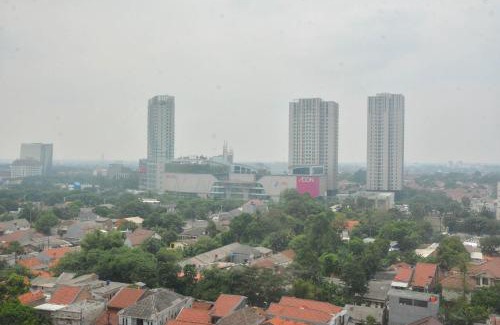 Kebagusan Apartment | Cozy and Simply 1BR at Kebagusan City Apartment By Travelio