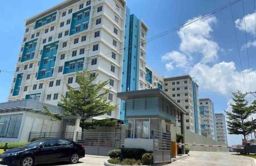 Mandurriao Apartment | Cozy and spacious 2BR condo unit with outdoor pool