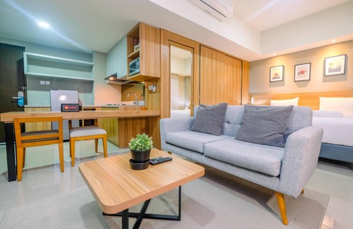 Cikarang Apartment | Cozy and Spacious Studio Apartment at Mustika Golf Residence