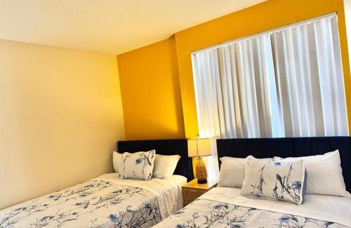 Miracle Mile Apartment | Cozy and Stylish Unit