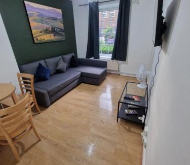 Kennington Apartment | Cozy and well located 2 bedrooms flat - Oval - Central London